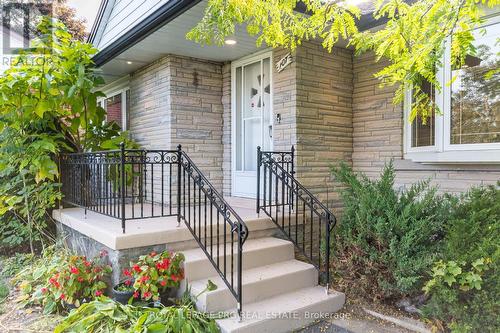 107 Weber Street S, Waterloo, ON - Outdoor