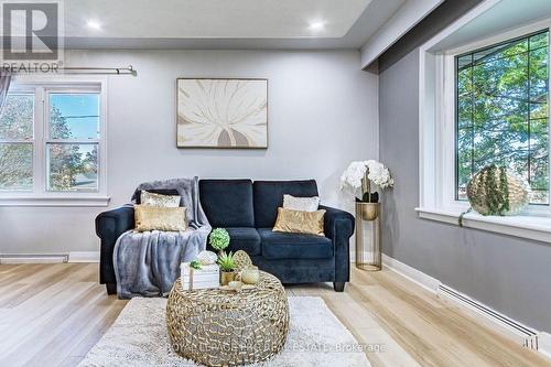 107 Weber Street S, Waterloo, ON - Indoor