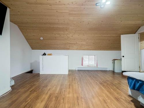 Chambre à coucher principale - 31 Rg Du Quarante, Saint-Louis-De-Gonzague, QC - Indoor Photo Showing Other Room