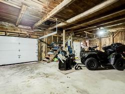 Garage - 