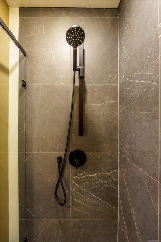 1202-596 Marine Dr, Ucluelet, BC - Indoor Photo Showing Bathroom