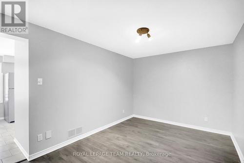 4 - 7 Wrenwood Crescent, Ottawa, ON - Indoor Photo Showing Other Room