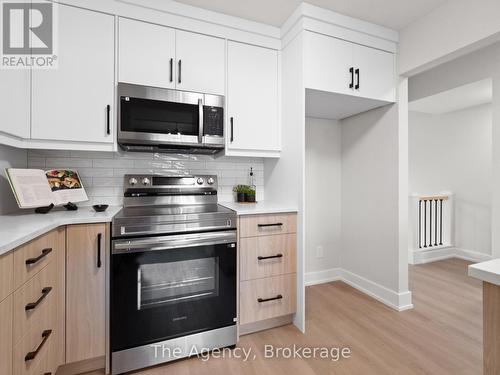 7 - 185 Denistoun Street, Welland (Broadway), ON - Indoor Photo Showing Kitchen