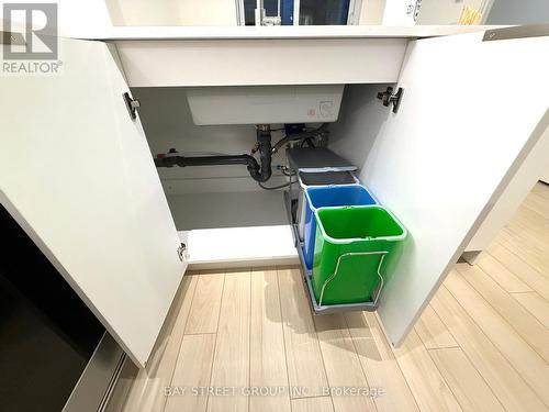 1003 - 3071 Trafalgar Road, Oakville, ON - 