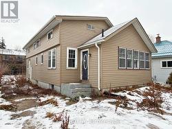 16 NELSON STREET  Norfolk (Simcoe), ON N3Y 3E3