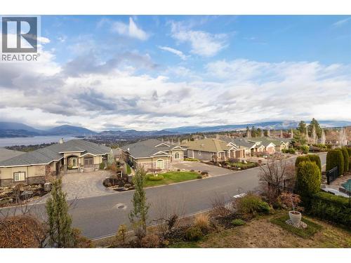 679 Devonian Avenue, Kelowna, BC - Outdoor With View