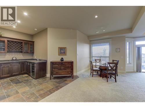 679 Devonian Avenue, Kelowna, BC - Indoor Photo Showing Other Room