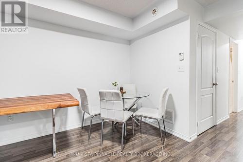 22 - 2488 Post Road, Oakville (Ro River Oaks), ON - Indoor Photo Showing Dining Room