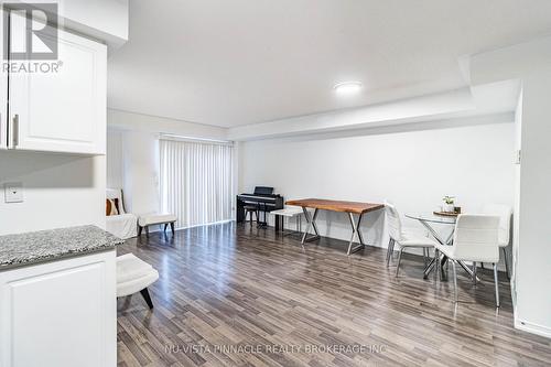 22 - 2488 Post Road, Oakville (Ro River Oaks), ON - Indoor