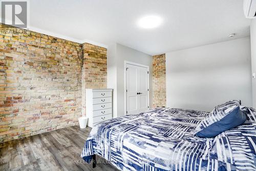 4 - 539 Talbot Street, St. Thomas, ON - Indoor Photo Showing Bedroom