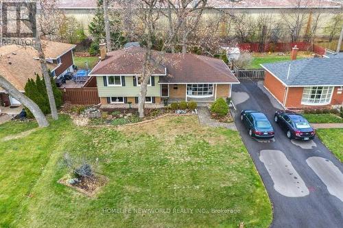 2053 Saxon Road, Oakville, ON - Outdoor