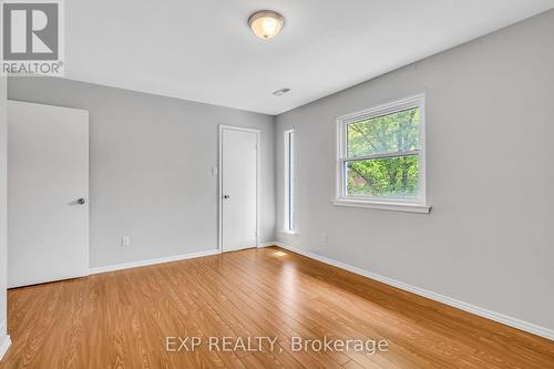 Treed views. - 325 - 22 Niles Way, Markham, ON - Indoor Photo Showing Other Room