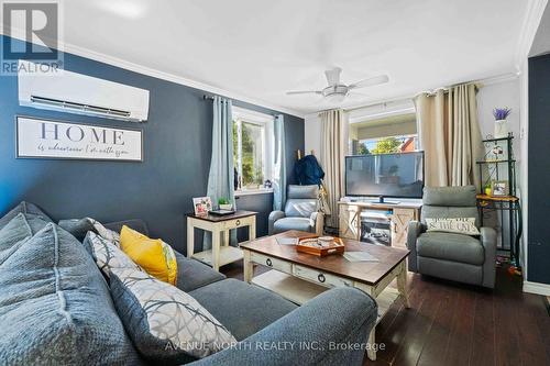 117 Bedford Street, Cornwall, ON - Indoor Photo Showing Living Room