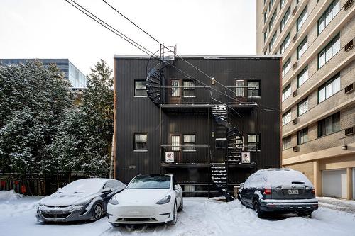 Parking - 302-3441 Rue Aylmer, Montréal (Le Plateau-Mont-Royal), QC - Outdoor