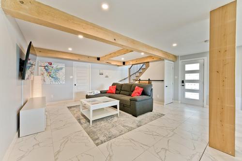 Salon - 10327 Rue Des Riverains, Sherbrooke (Brompton/Rock Forest/Saint-Élie/Deauville), QC - Indoor Photo Showing Other Room