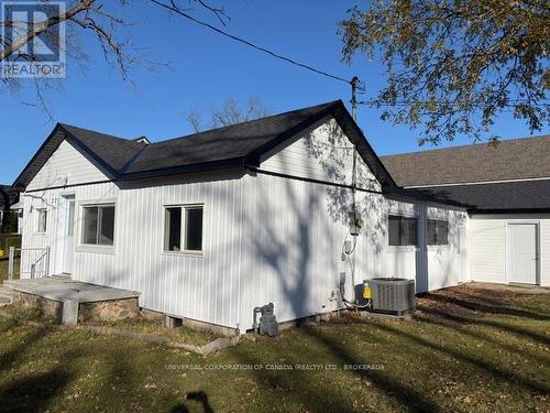 279 Sydenham Street E, Aylmer, ON - Outdoor With Exterior