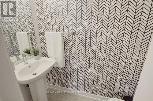 23 - 1121 Cooke Boulevard, Burlington, ON - Indoor Photo Showing Bathroom
