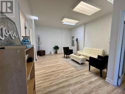 2 - 292 LAKESHORE ROAD E  Oakville, ON L6J 1J2