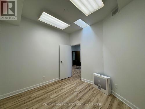 2 - 292 Lakeshore Road E, Oakville, ON 