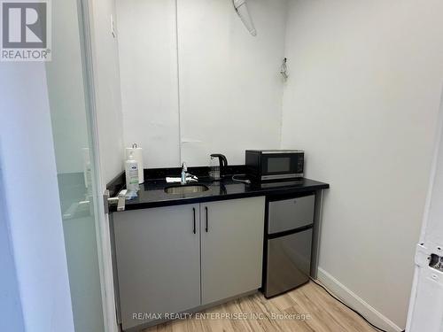 2 - 292 Lakeshore Road E, Oakville, ON 