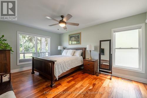 15578 Niagara River Parkway, Niagara-On-The-Lake (River), ON - Indoor Photo Showing Bedroom