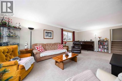 332 Exmouth Street, Sarnia, ON 