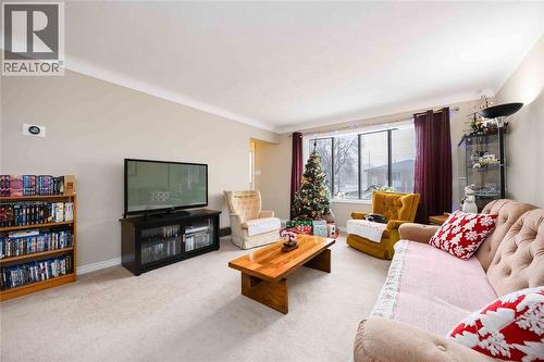 332 Exmouth Street, Sarnia, ON 