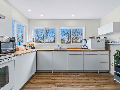 6517 Highway 3, Western Shore, NS 