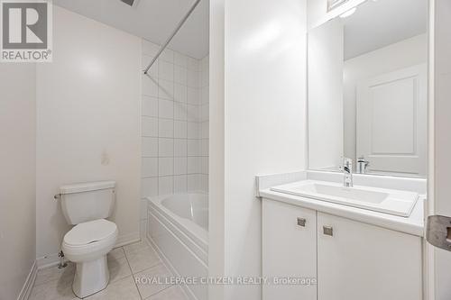 32 Emmas Way, Whitby, ON - Indoor Photo Showing Bathroom