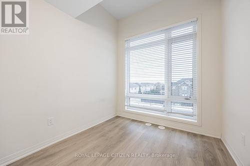 32 Emmas Way, Whitby, ON - Indoor Photo Showing Other Room