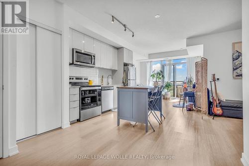 412 - 859 The Queensway, Toronto, ON - Indoor Photo Showing Kitchen With Stainless Steel Kitchen