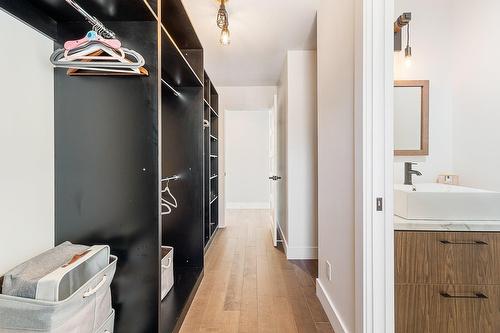 Penderie (Walk-in) - 251 Ch. Des Bosquets-Fleuris, Stanstead - Canton, QC - Indoor
