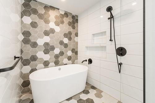 Bathroom - 251 Ch. Des Bosquets-Fleuris, Stanstead - Canton, QC - Indoor Photo Showing Bathroom