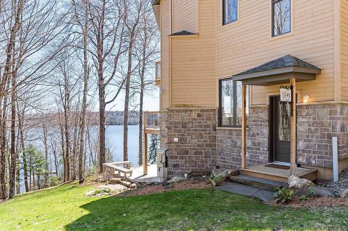 Entrée extérieure - 251 Ch. Des Bosquets-Fleuris, Stanstead - Canton, QC - Outdoor With Body Of Water With Exterior