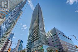 3405 - 832 BAY STREET  Toronto, ON M5S 1Z6