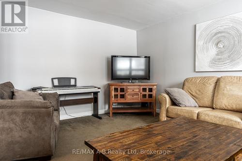 45 Blenheim Street, West Perth (Mitchell), ON - Indoor Photo Showing Other Room