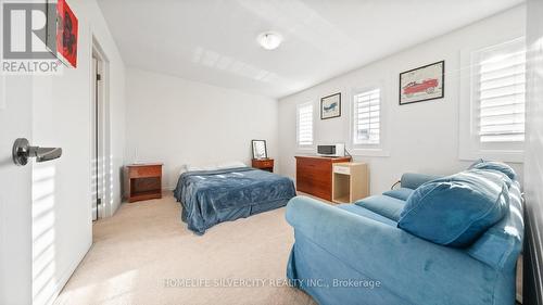 93 Gillespie Drive, Brantford, ON - Indoor Photo Showing Bedroom