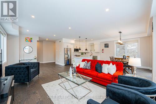 23 Forfar Avenue, Kitchener, ON - Indoor Photo Showing Living Room