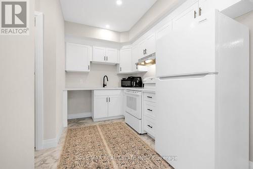 23 Forfar Avenue, Kitchener, ON - Indoor Photo Showing Kitchen