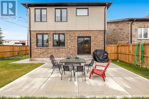 23 Forfar Avenue, Kitchener, ON - Outdoor