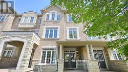 3069 PRESERVE DRIVE  Oakville, ON L6M 0T6