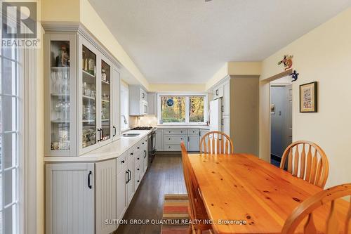 2977 Inlake Court, Mississauga, ON - Indoor Photo Showing Dining Room
