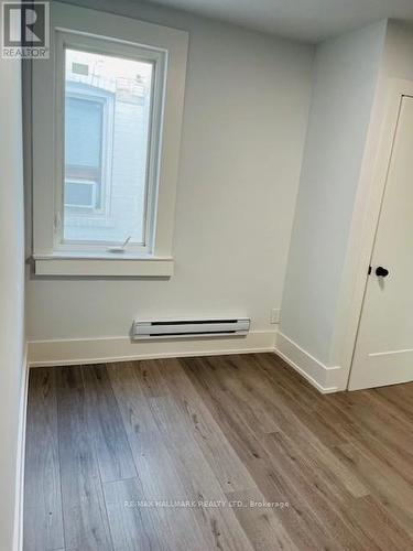 4 - 2961 Lakeshore Boulevard W, Toronto, ON 