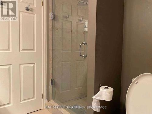 605 - 1071 Queens Avenue, Oakville, ON - Indoor Photo Showing Bathroom