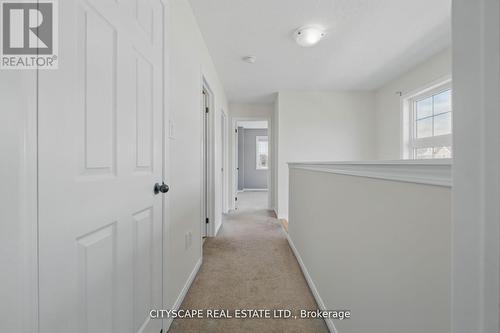 8485 Primrose Lane, Niagara Falls, ON - Indoor Photo Showing Other Room