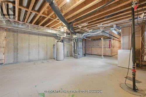 8485 Primrose Lane, Niagara Falls, ON - Indoor Photo Showing Basement