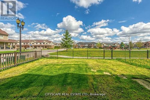 8485 Primrose Lane, Niagara Falls, ON - Outdoor With View
