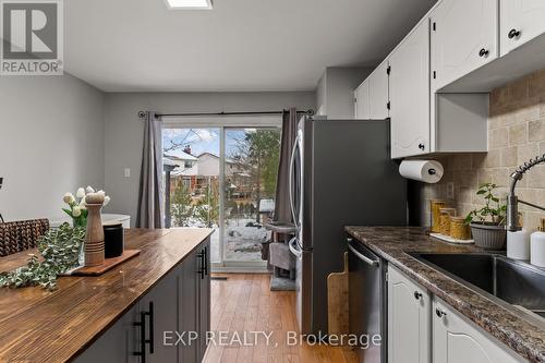 17 Glaceport Avenue, Hamilton, ON - Indoor Photo Showing Kitchen