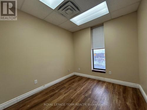 201 - 1695 Bank Street, Ottawa, ON 