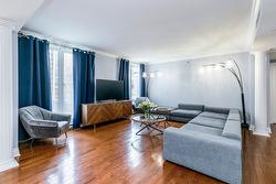 5H-1210 Boul. De Maisonneuve O.  Montréal (Ville-Marie), QC H3A 0A2